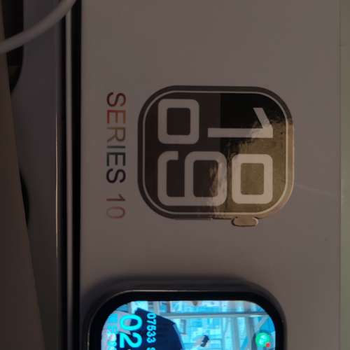 99.9新 智能手錶 能夠 check心血 血壓 等等 聽歌 打電話 等等 只有簡體英文 等等 高...