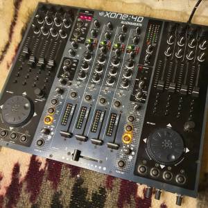Allen Heath XONE 4D traktor cdj xdj 700 2000 pioneer technics jbl bose krk
