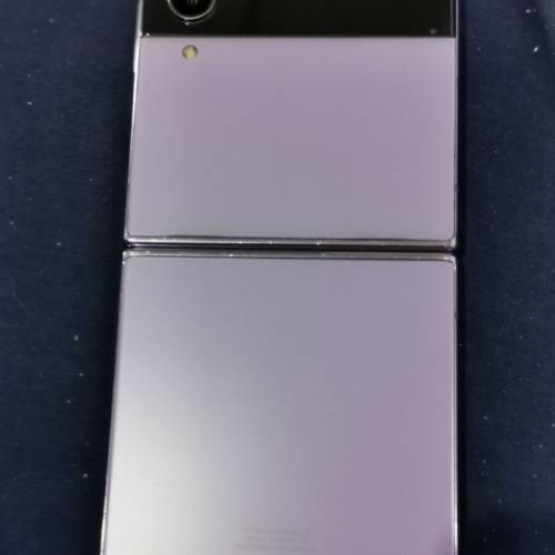 Galaxy Flip 4