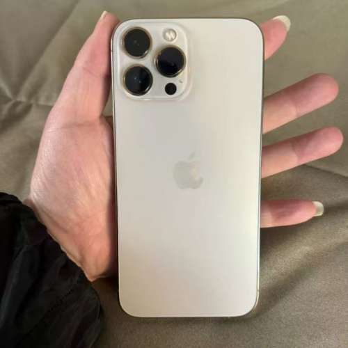 Apple iPhone 13Pro Max 1TB  ，98%新，電池效率87  %