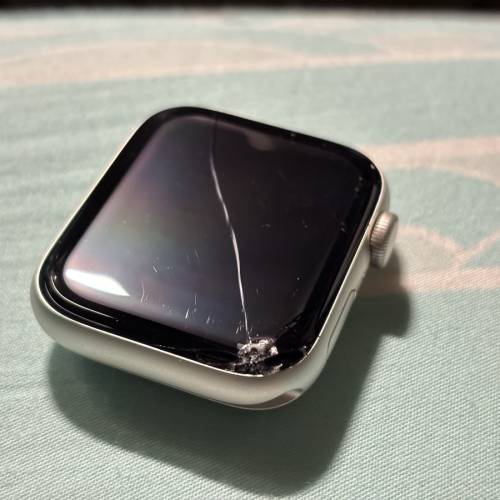 Apple Watch SE 2 44mm 損玻璃