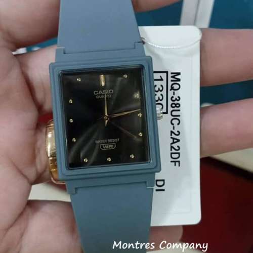 Montres Company 香港註冊公司(32年老店) 卡西歐 CASIO 數字海軍藍黑色 MQ38 MQ-38...