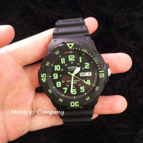 Montres Company 香港註冊公司(32年老店) 卡西歐 CASIO 旋轉計時錶圈 MRW200 MRW-2...