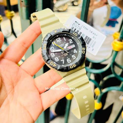 Montres Company 香港註冊公司(32年老店) 卡西歐 CASIO 旋轉計時錶圈 MRW210 MRW-2...