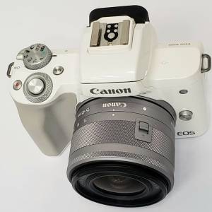 Canon 珍珠白色 EOS M50 連 15-45mm IS STM 標準防震變焦鏡頭套裝 (m50 第1代 Whit...