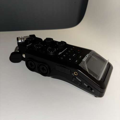 Zoom H6 Handy Recorder (Black Edition)