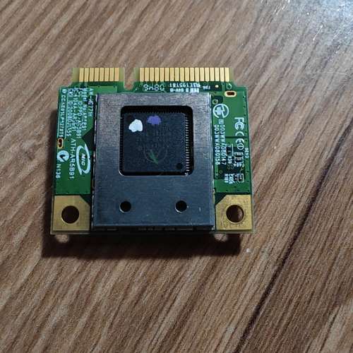 一堆电子零件！