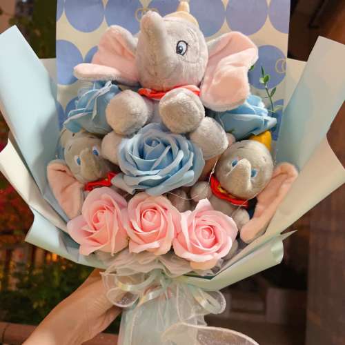 獨家原創·職業花藝師用心製作 獨一無二 迪士尼小飛象公仔花束 小飛象花束 💐香皂花...