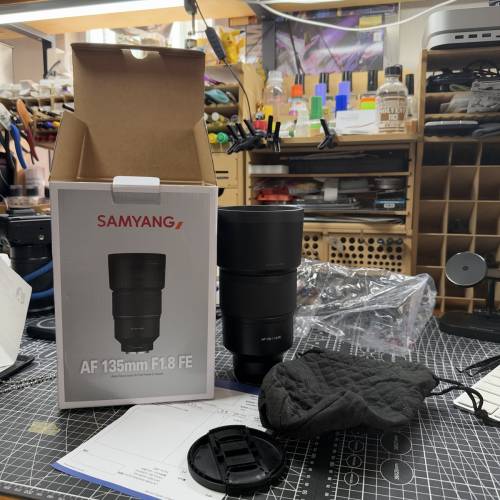 Samyang FE 135.8