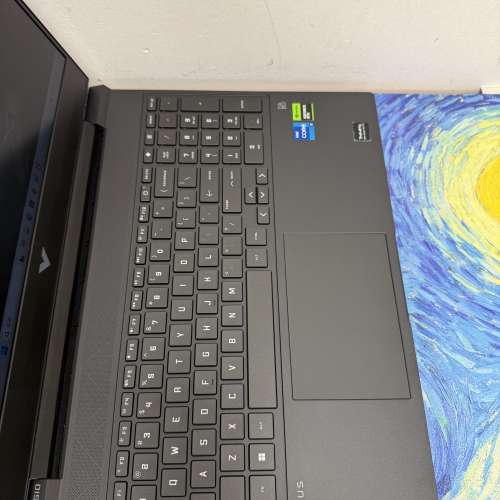 (HP4050獨顯頂級電競)HP 15.6吋Mon 頂級電競Victus/i7-13700H/ 4,8,16,32GB Ram/12...