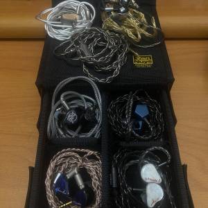 放4對耳機，4條線