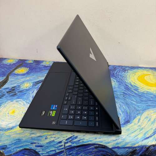 (4070獨顯頂級電競機)HP 15.6吋Mon 頂級電競Victus/i7-13700HX/ 4,8,16,32,64GB Ra...