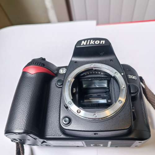 Nikon D90 body