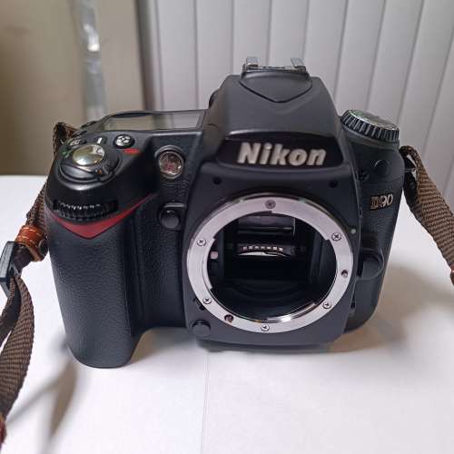 Nikon D90 body