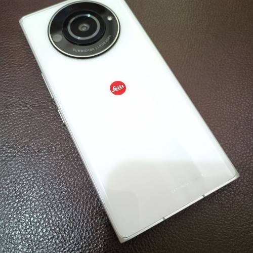 leitz phone2 (可換其他手機)
