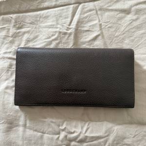 【Longchamp】Brown Long Leather Wallet (NEW)
