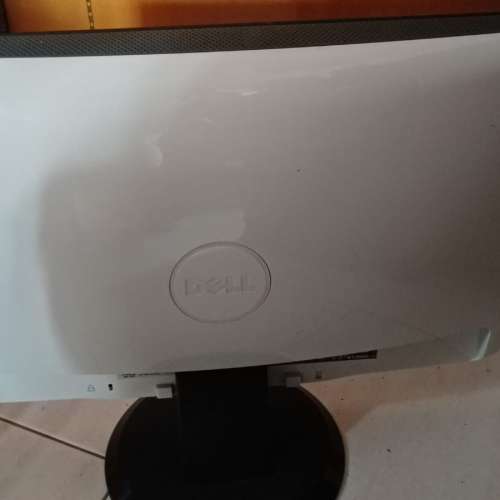 Dell ST2210b Mon 1920x1080