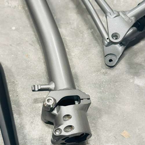 2025 國布 小布款 最新超輕鋁合金版 ACEOFFIX C5 消光黑色碳纖維前叉 折叠車 車架組