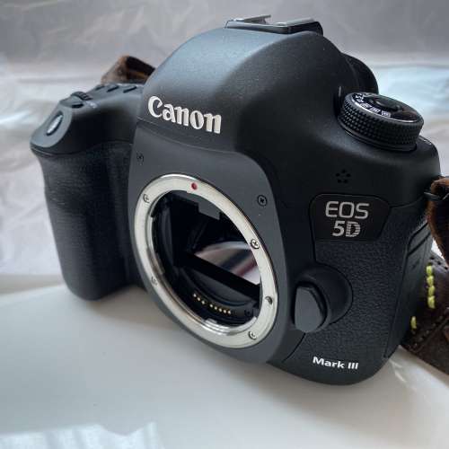 Canon 5D Mark III + 24-105mm F4 lens 九成新