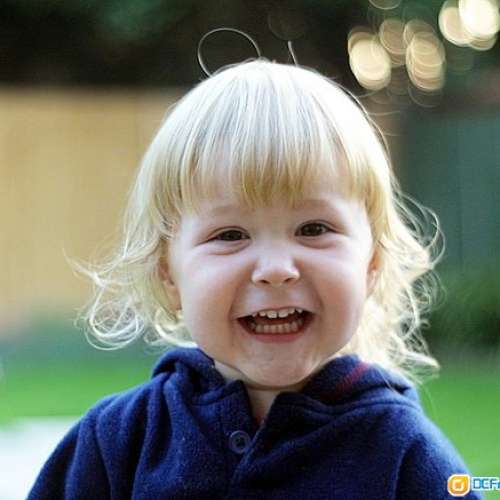 Pentacon Multi Coating auto 50/1.8 (M42)豐富層次感細 極高解析度，玻璃95新，德...