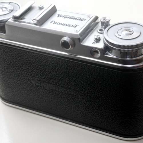 Voigtlander Prominent(一代)1953年的RF旁軸機皇 (失打巳壞)