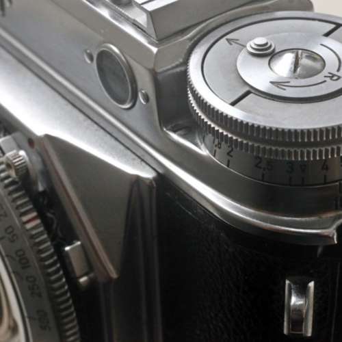 Voigtlander Prominent(一代)1953年的RF旁軸機皇 (失打巳壞)