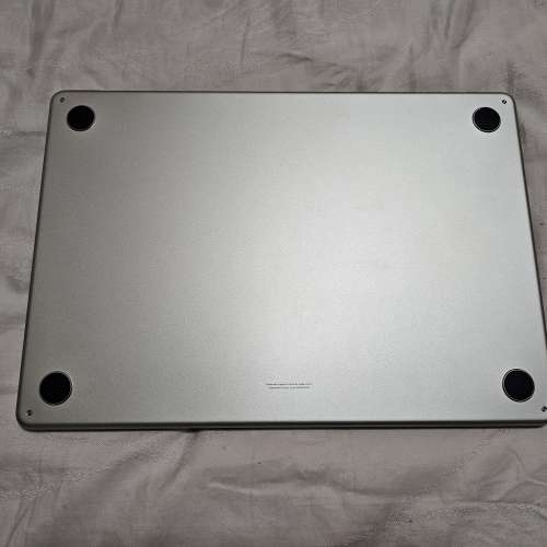 Apple Macbook Air M3 15" (星光色)