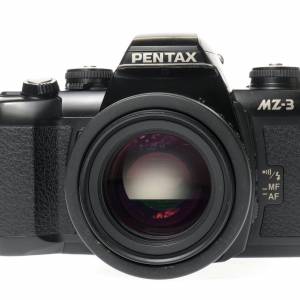 Pentax MZ-3 35mm SLR Film Camera w/ SMC Pentax-FA 50mm f1.4 Lens