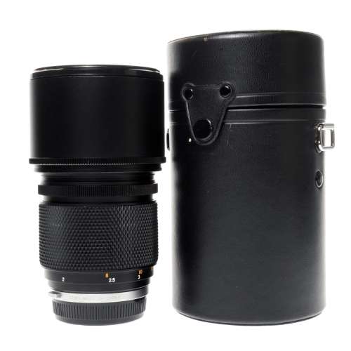 Olympus OM-System Zuiko MC Auto-T 180mm f2.8 Lens