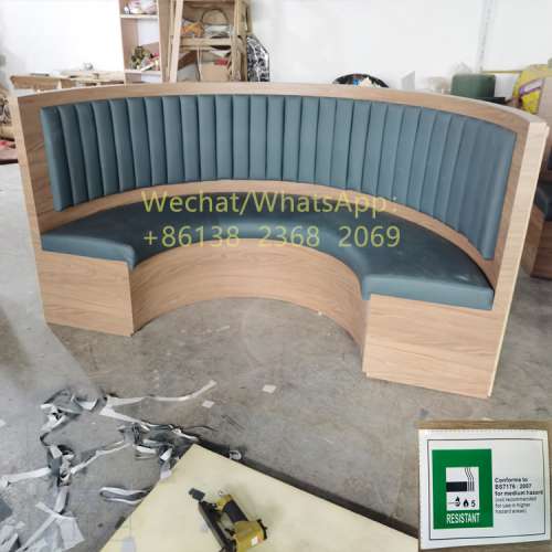 半圓卡座沙髮梳化,異形弧形沙髮梳化座椅訂製,英標bs7176證書梳化,自帶屏風隔斷卡位...