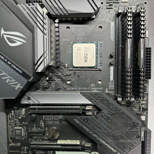 AMD 5900X+ X570-F+ 32GB DDR4 RAM