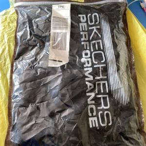 索帶背囊全新 , 長19吋，闊17吋 , Drawstring backpack ( new )