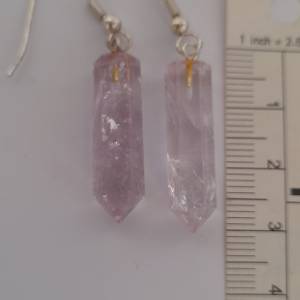 天然髮晶耳環，27x7mm,銀耳鉤。清理多年前舊存貨，歡迎出價。no.2.3.25