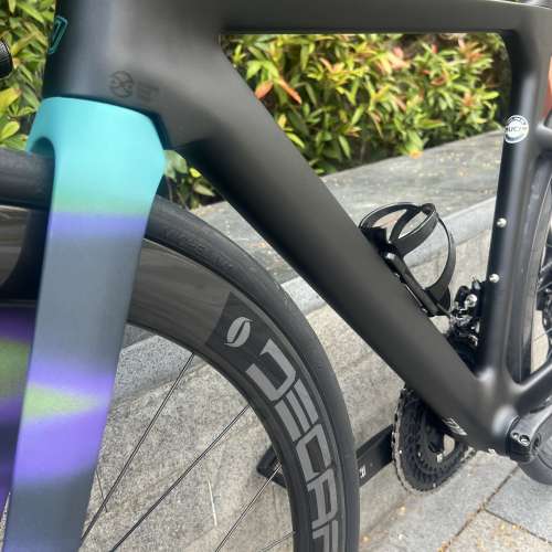 2025 新款 JAVA FUOCO TOP 火6 24速 油剎桶軸 碳刀碳纖維公路車 送水架前後蛙燈