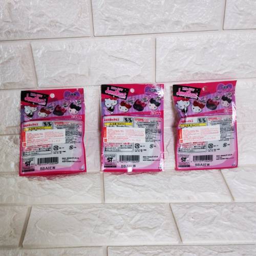 全新行貨Samnio HELLO KITTY Jewel Mascot 水晶版掛飾 包1套3款