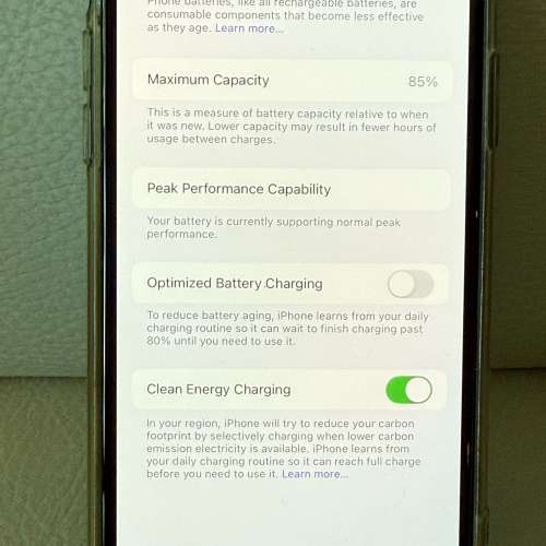 iPhone XS 256GB 85% battery