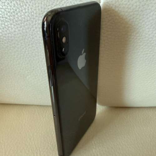 iPhone XS 256GB 85% battery