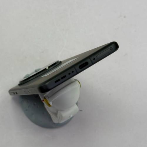 激活幾日！！oppo find x8 pro 12+512G國行（非vivo oneplus honor)