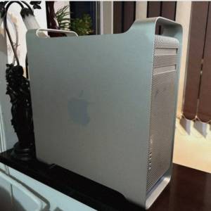 90%新行貨Apple Mac Pro 2.1  Quad-Core Intel Xeon 2.66Ghz x2 32GB+500GB SATA