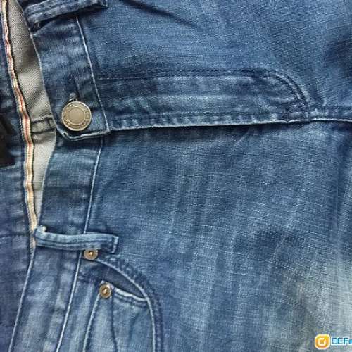 99% New Burberry Prorsum 天藍色洗水牛仔褲 Size 31