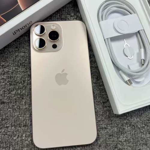 iPhone 16 Pro Max 256G 金色香港行貨苹果保養到2025年10月6日  電池100% 全套有盒...