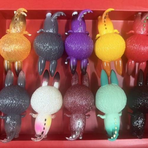 絕版mini zimomo/labubu 10隻 不散賣