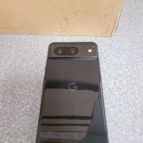 Google pixel 8 8+128 Mon 有小黑點