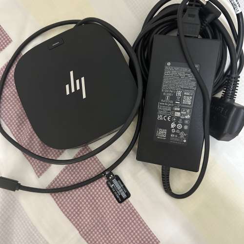 90% New HP G5 docking station