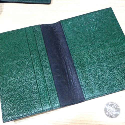 勞力士綠色粗皮証件包1件..見圖#no.2.