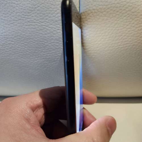 iPhone SE 64GB 92% battery