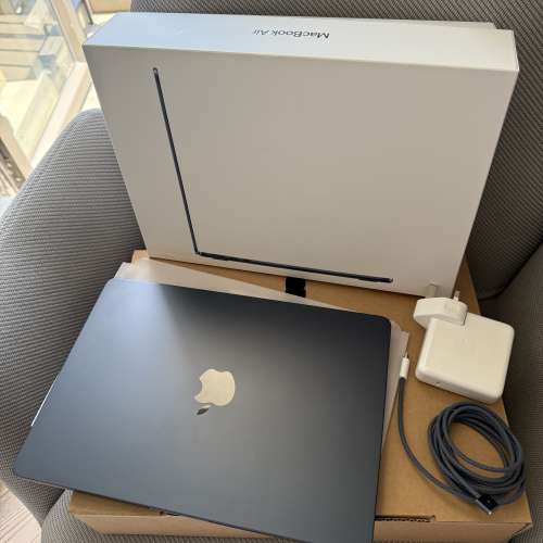 Mac Air M2 8C CPU / 10C GPU - 16GB - 1TB SSD (95%)