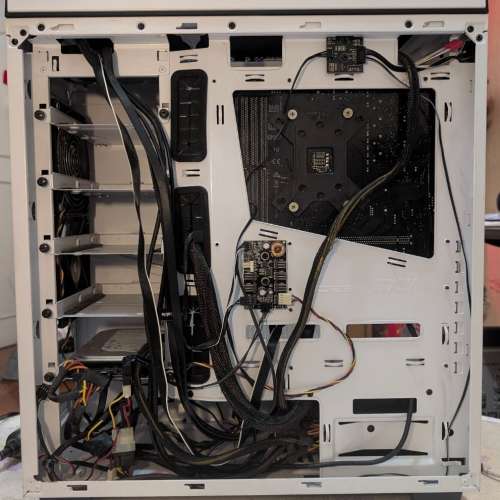 R5 1600X 1060 6GB 16GB3200Mhz B450M 256SSD 500HDD HK$2,000