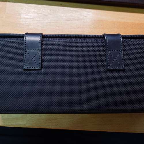 放 90%新 VanNuys - D314 多用途耳機盒 (附隔板) 兩格 Earphone Case