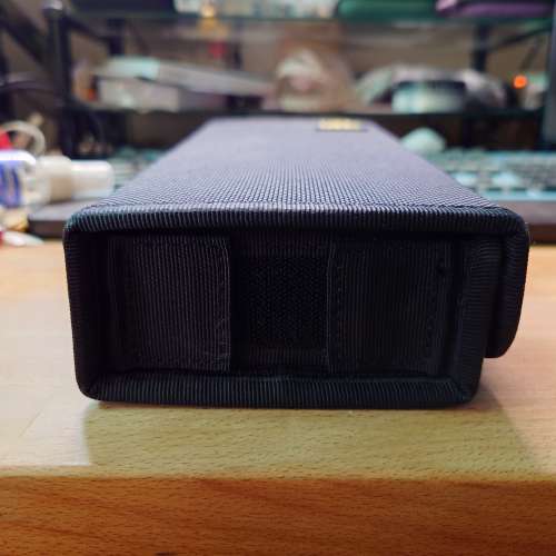 放 90%新 VanNuys - D314 多用途耳機盒 (附隔板) 兩格 Earphone Case